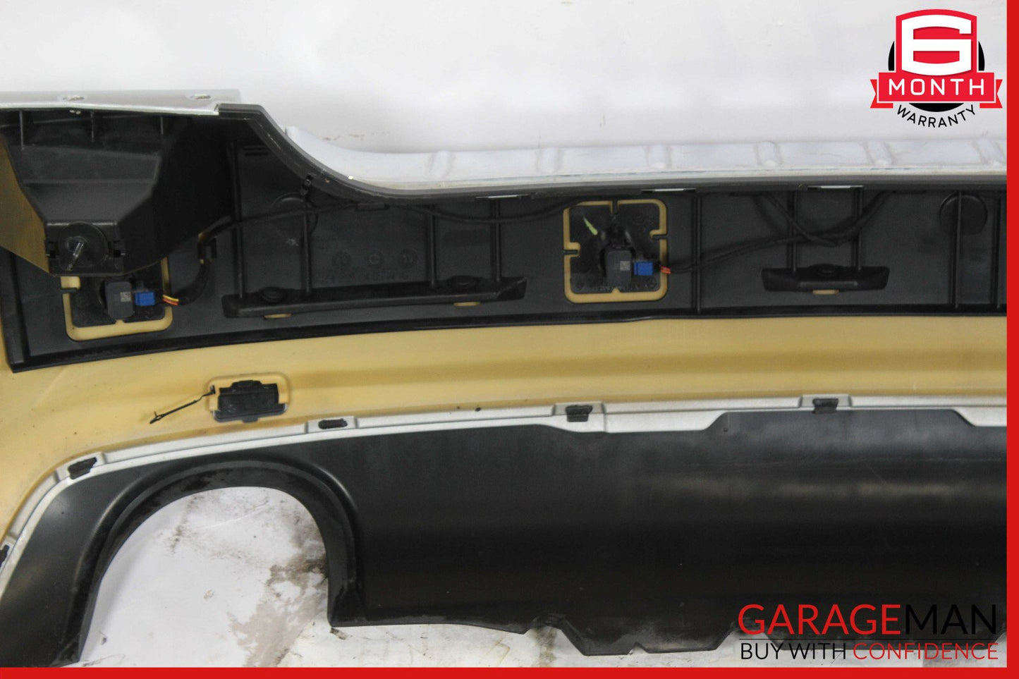 06-10 Mercedes W251 R350 R320 AMG Sport Rear Bumper Cover Assembly OEM