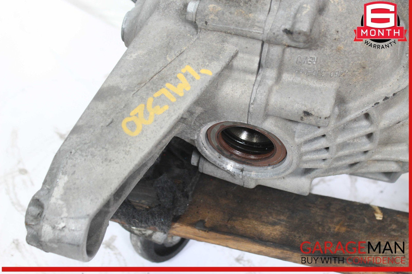 98-05 Mercedes W163 ML320 ML500 Front Diff Differential Axle Carrier OEM