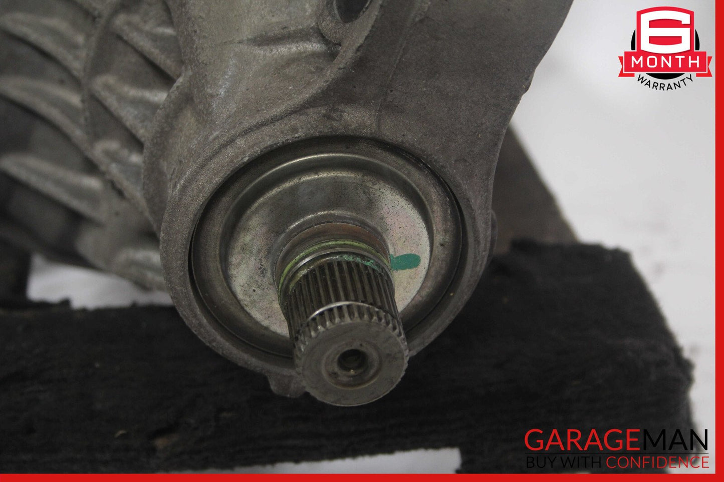 11-18 Porsche Cayenne 958 3.0L V6 Rear Differential Diff Axle Carrier OEM