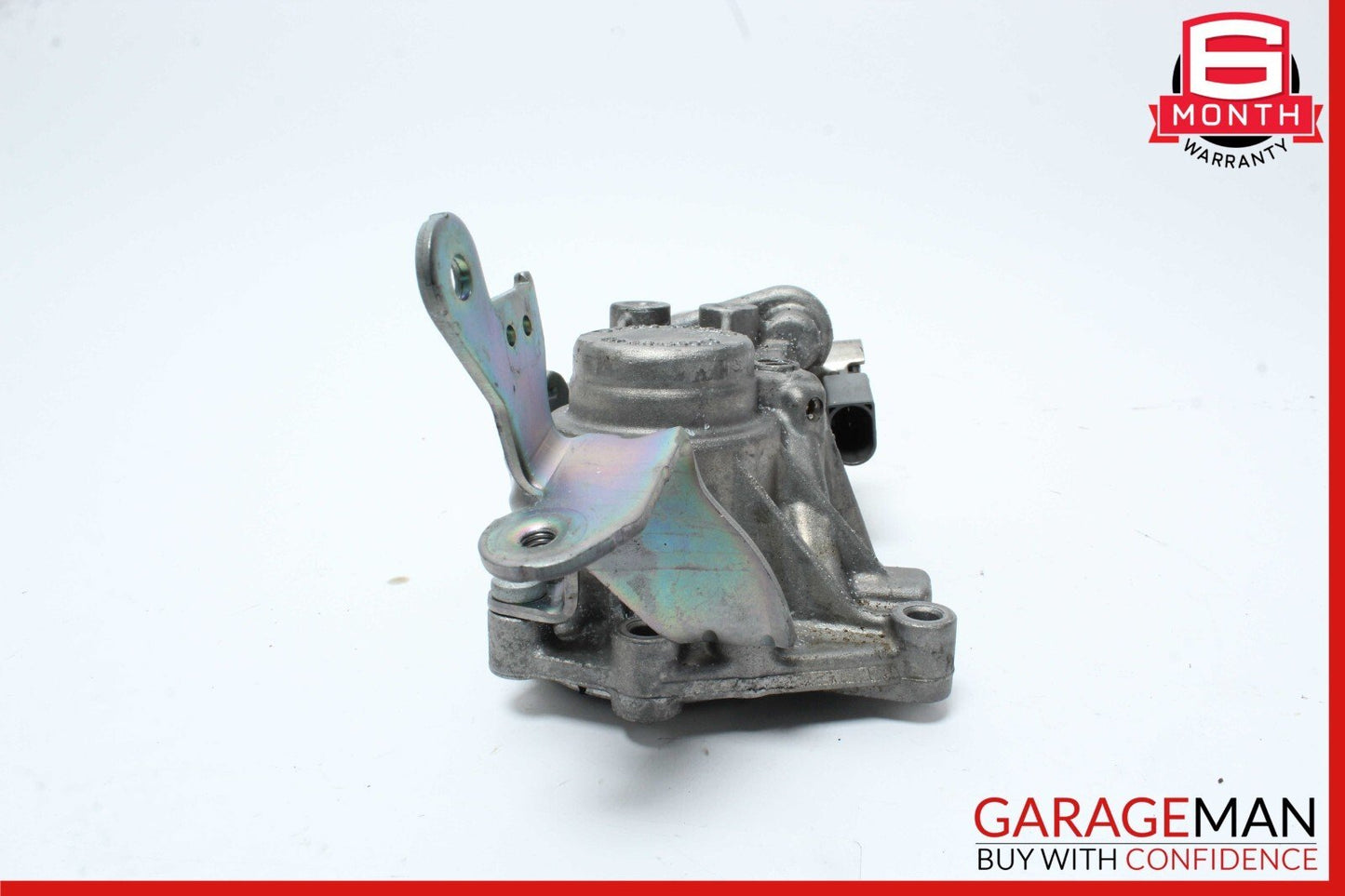 12-18 Mercedes W204 C300 SLK350 E350 M276 High Pressure Fuel Pump w/ Housing OEM