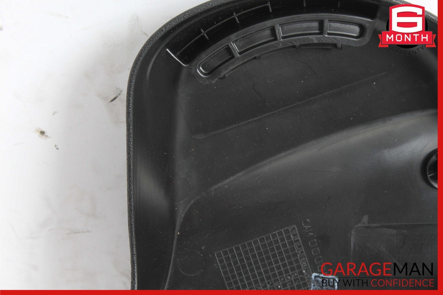 17-23 Alfa Romeo Giulia Front Left Seat Inner Recliner Cover L0464270AA OEM
