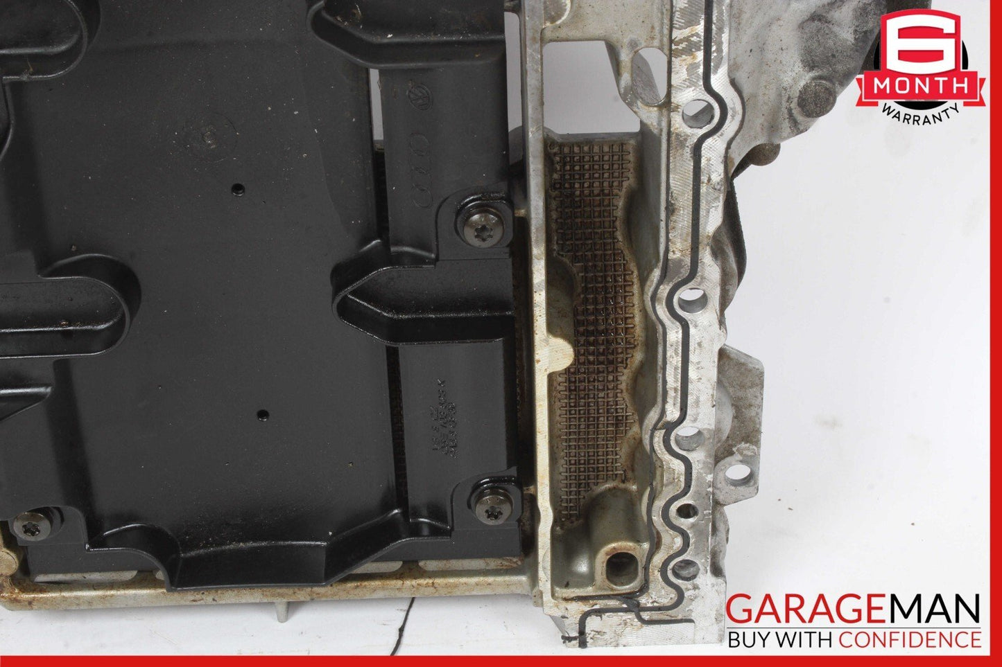 11-18 Porsche Cayenne 958 / Touareg Hybrid Engine Upper Oil Pan 06E103603AL
