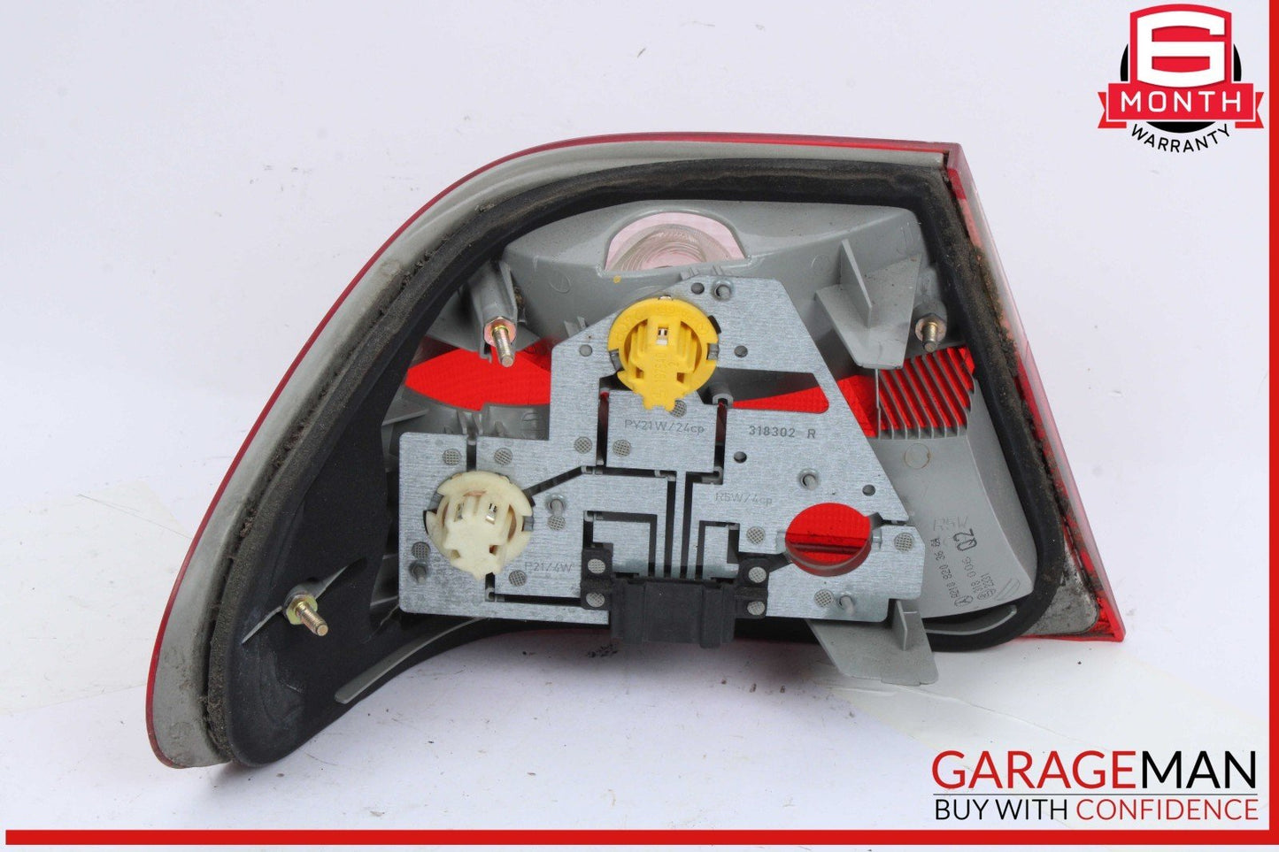 00-02 Mercedes W210 E320 E430 Rear Right Side Outer Tail Light Lamp OEM