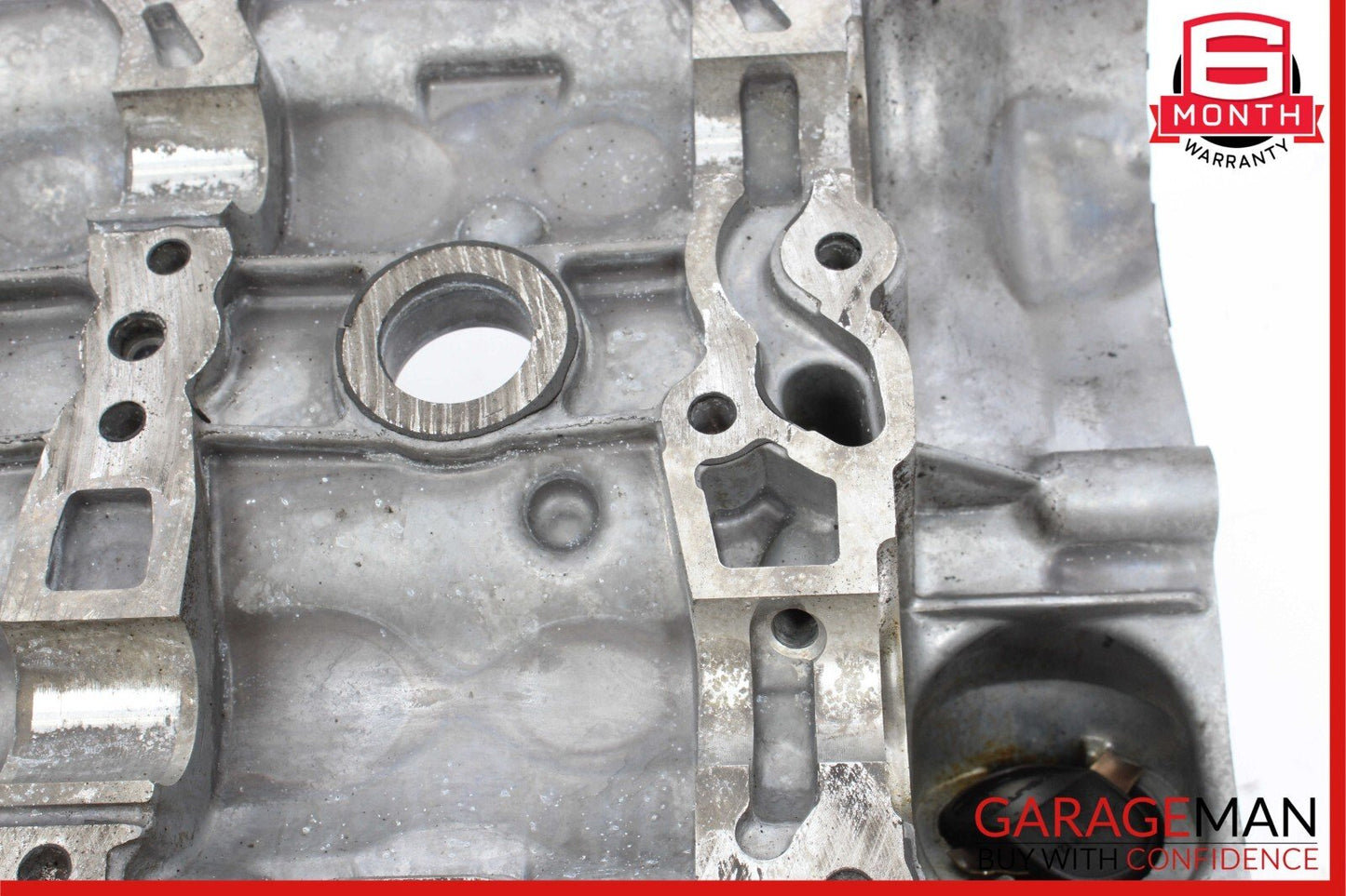 07-11 Mercedes W221 S550 Right Side Engine Cylinder Head Valve Cover OEM