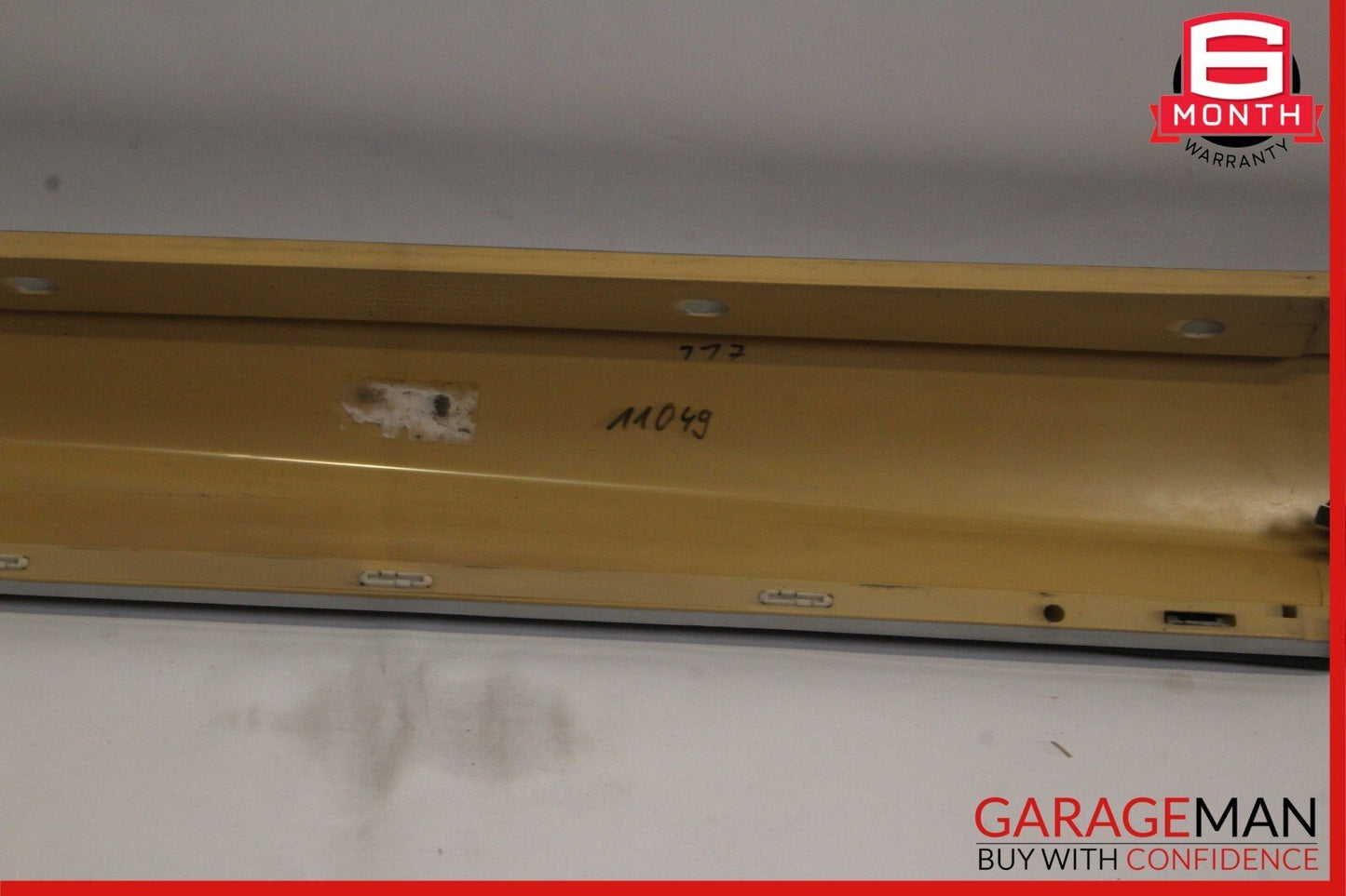 03-05 Mercedes W209 CLK500 CLK55 Left  Side Rocker Skirt Moulding Panel Silver