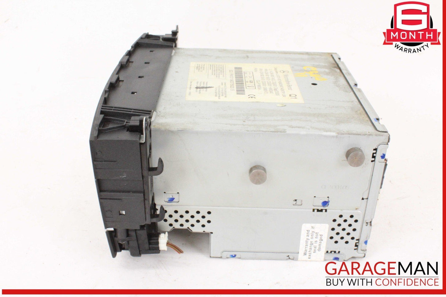 08-11 Mercedes W204 C300 Head Unit Navigation Command Command CD Player OEM