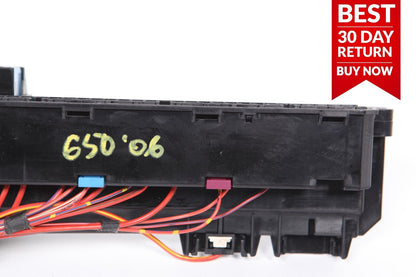 06-10 BMW E63 E64 650i M6 Under Dash Fuse Relay Box Module 6114 6957330-01 A35