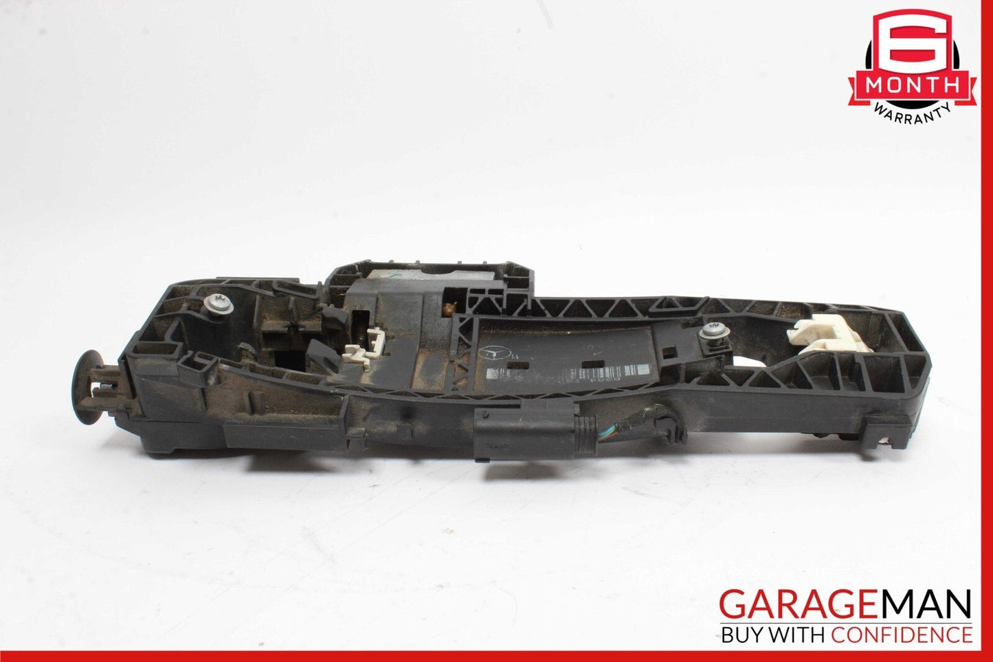 12-18 Mercedes W218 CLS550 Front Left Side Exterior Door Handle Bezel