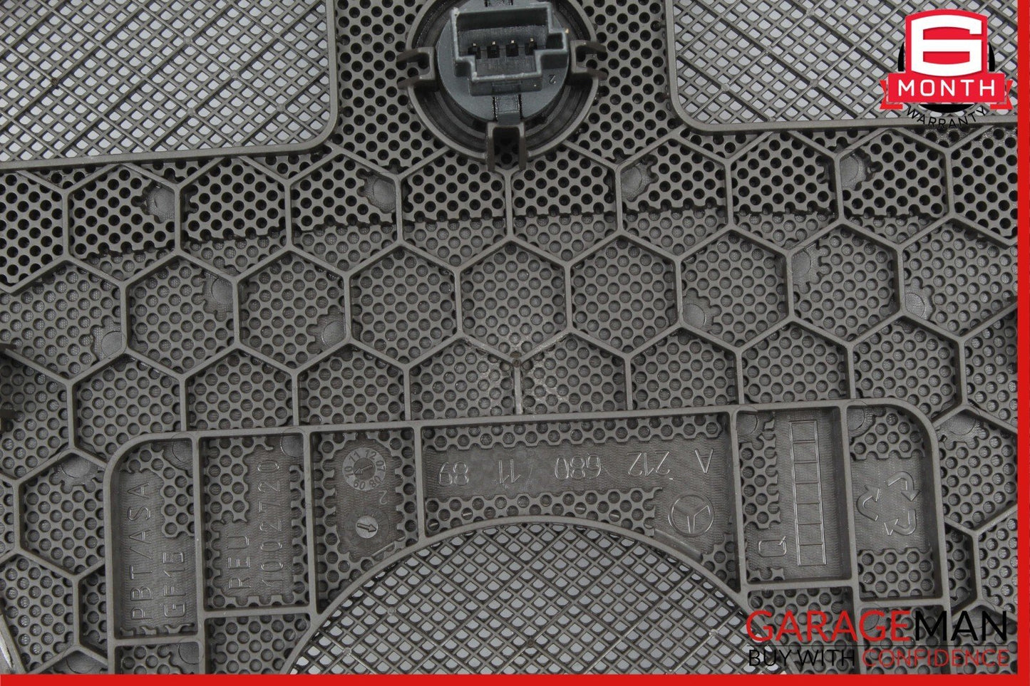 10-16 Mercedes W212 E350 E550 Dash Center AC Air Vent Speaker Cover Grille Beige