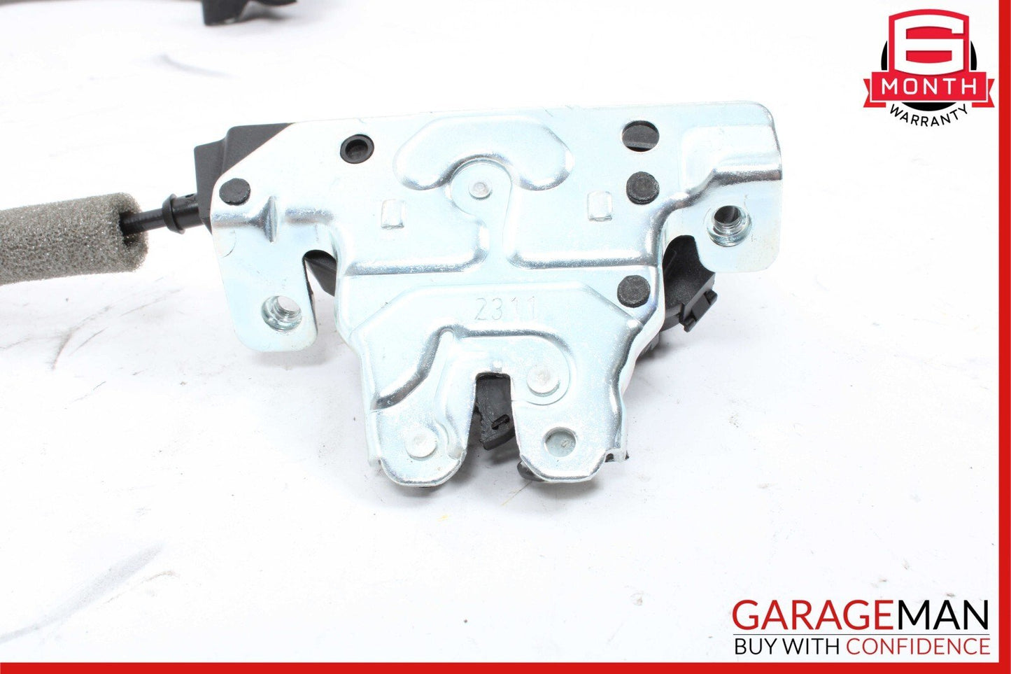 08-15 Mercedes W204 C350 C300 Trunk Lid Latch Lock Actuator 2047500185 OEM