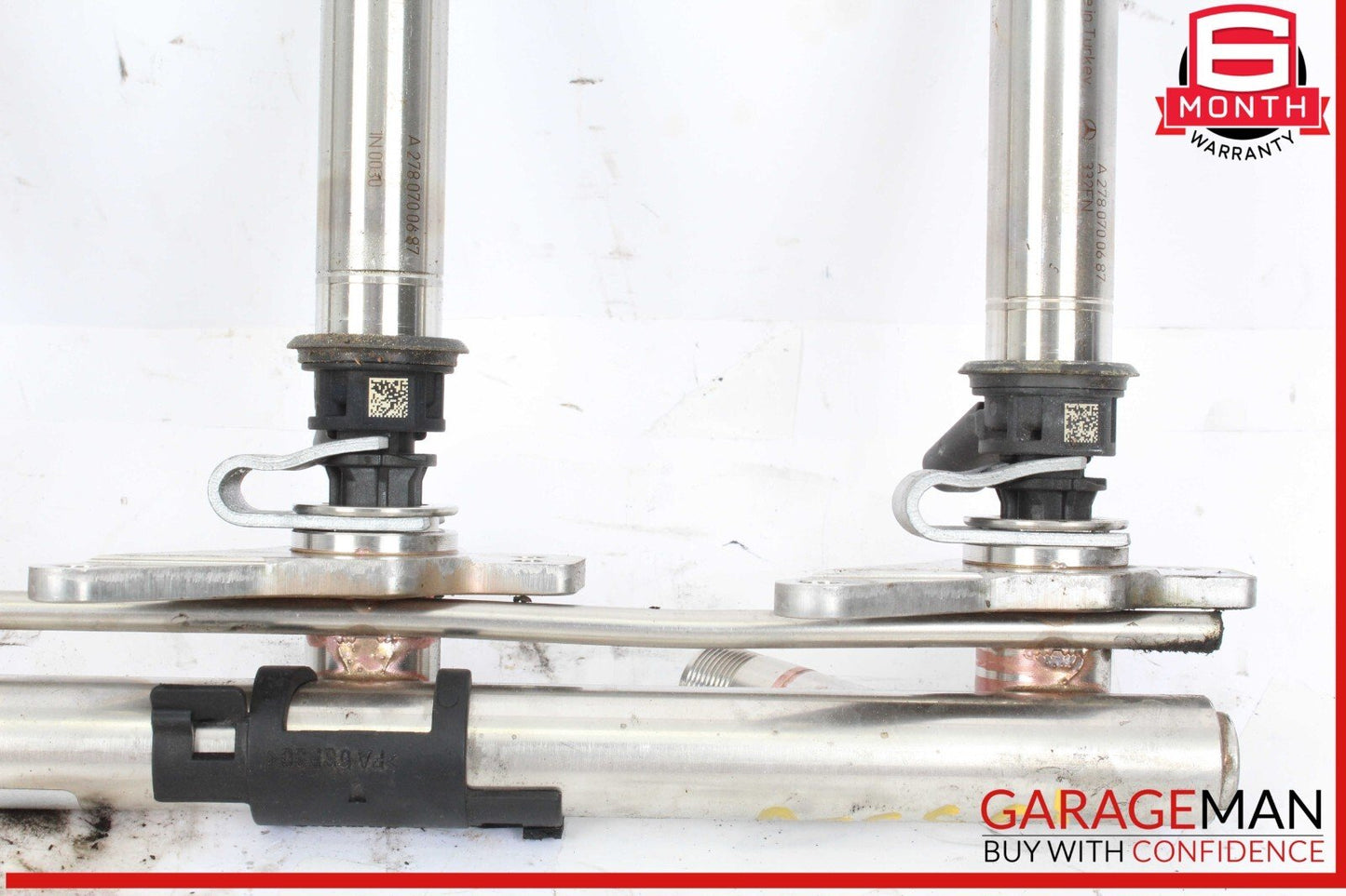 11-18 Mercedes W221 S550 Fuel Injection Rail Line w/ Injectors Left Side
