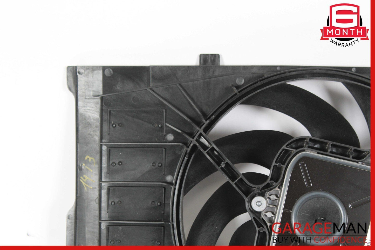 14-21 BMW i3 I01 Hybrid Radiator Cooling Fan Motor Shroud 8641949 OEM