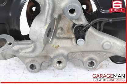 10-16 Mercedes W212 E350 Front Right Side Wheel Spindle Knuckle Wheel Hub OEM