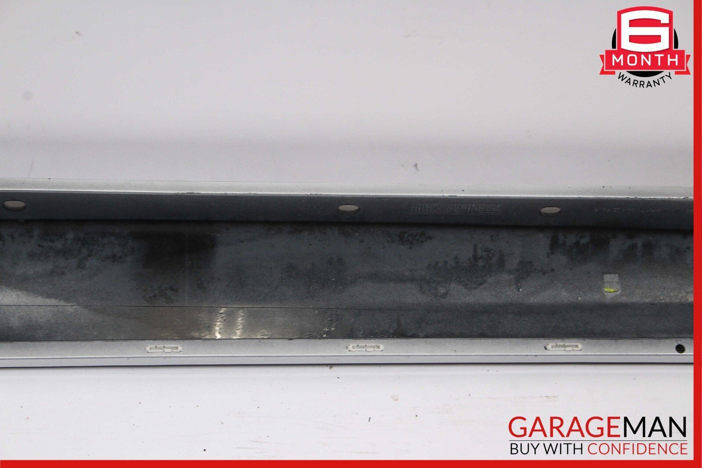 06-09 Mercedes W209 CLK350 CLK550 Base Right Rocker Molding Side Skirt Silver