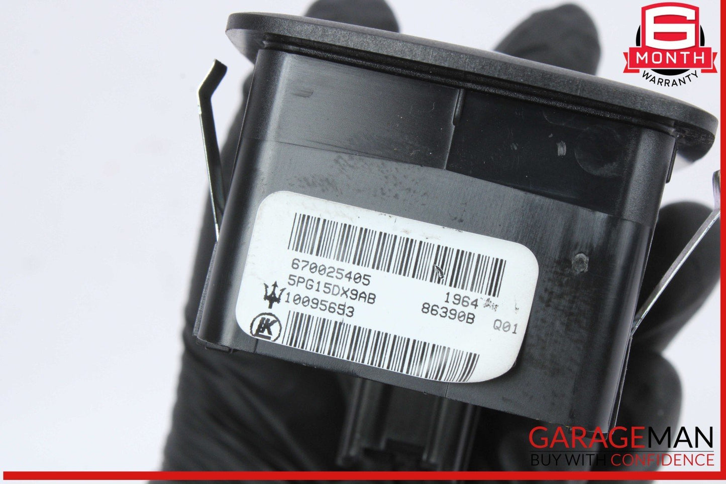 14-17 Maserati Ghibli Front Right / Rear Left or Right Window Regulator Switch