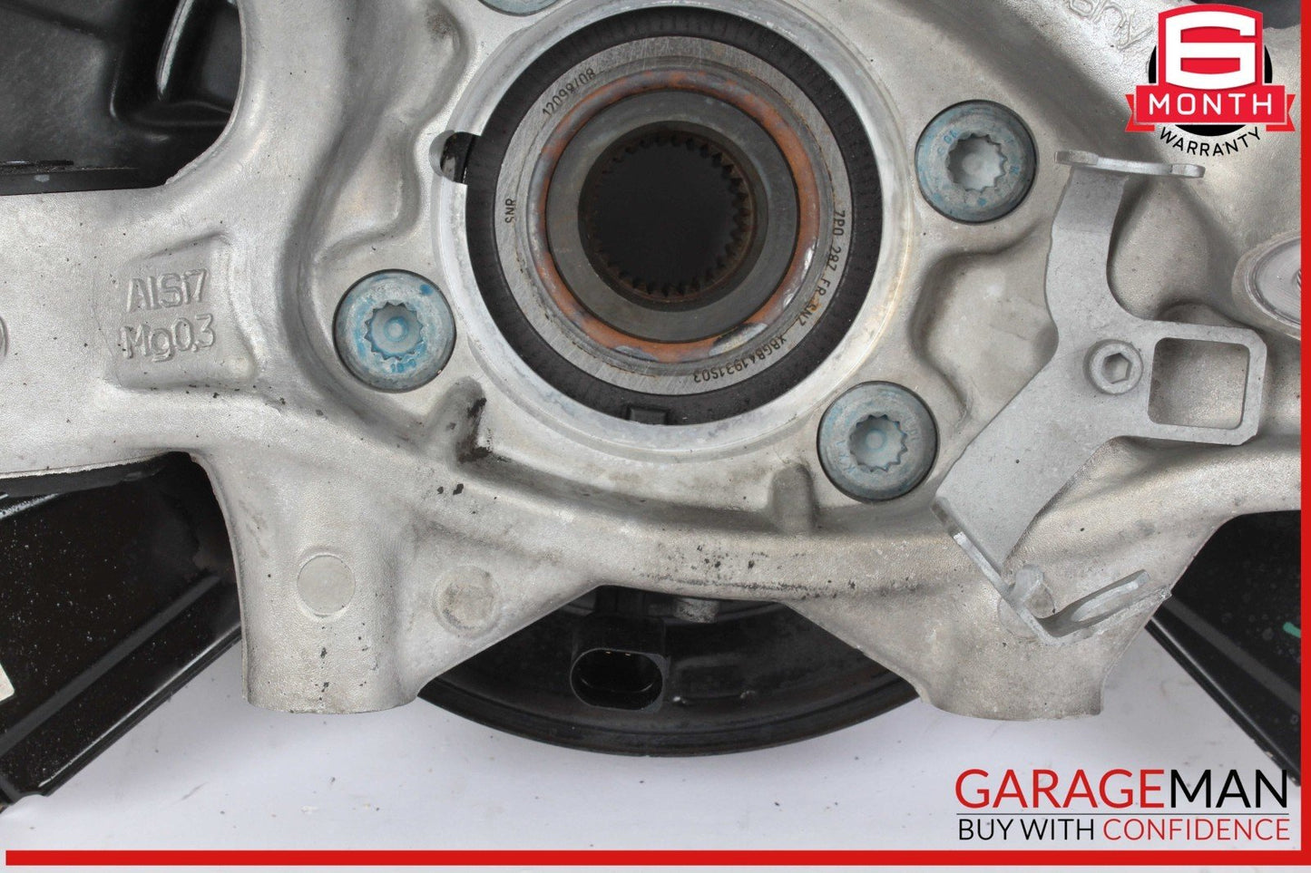 11-17 Porsche Cayenne / Touareg Rear Right Passenger Side Knuckle Spindle OEM