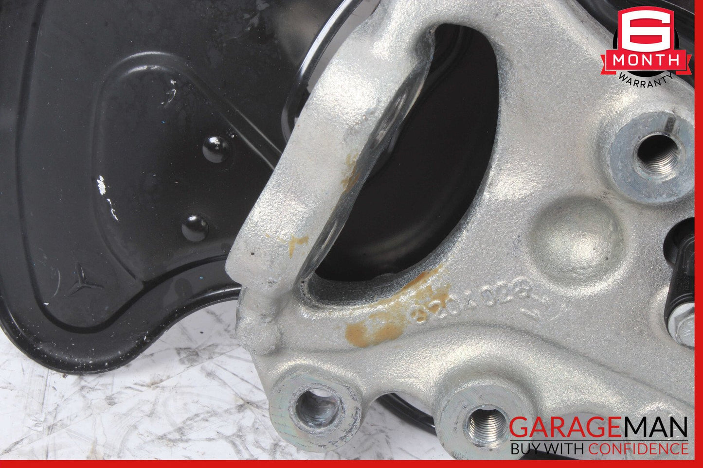 08-17 Mercedes W212 E550 C250 SLK250 Front Right Side Spindle Knuckle Hub OEM