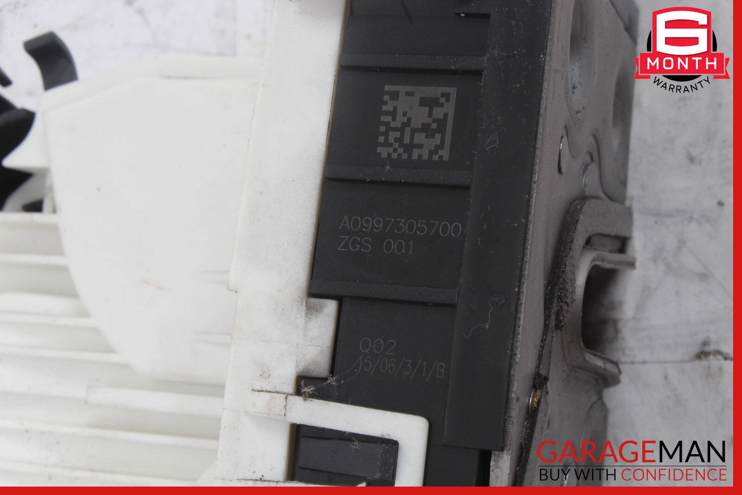14-20 Mercedes W117 CLA250 Rear Left Driver Side Door Lock Latch Actuator OEM
