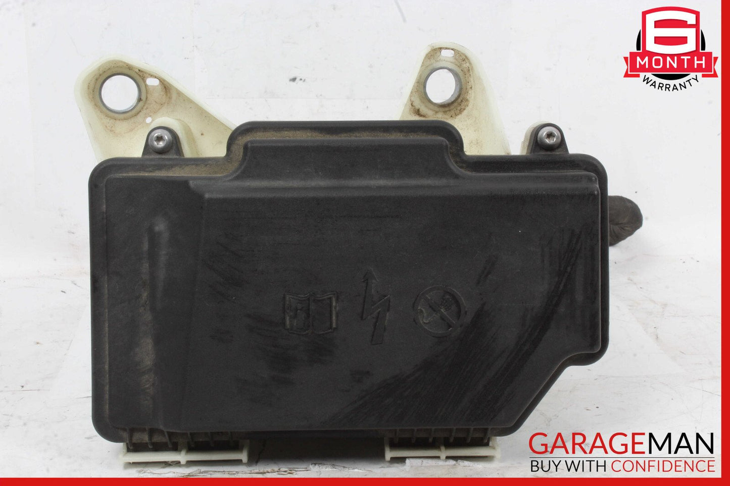 15-21 Mercedes W205 C300 C43 AMG Front Engine Fuse Relay Box Housing OEM