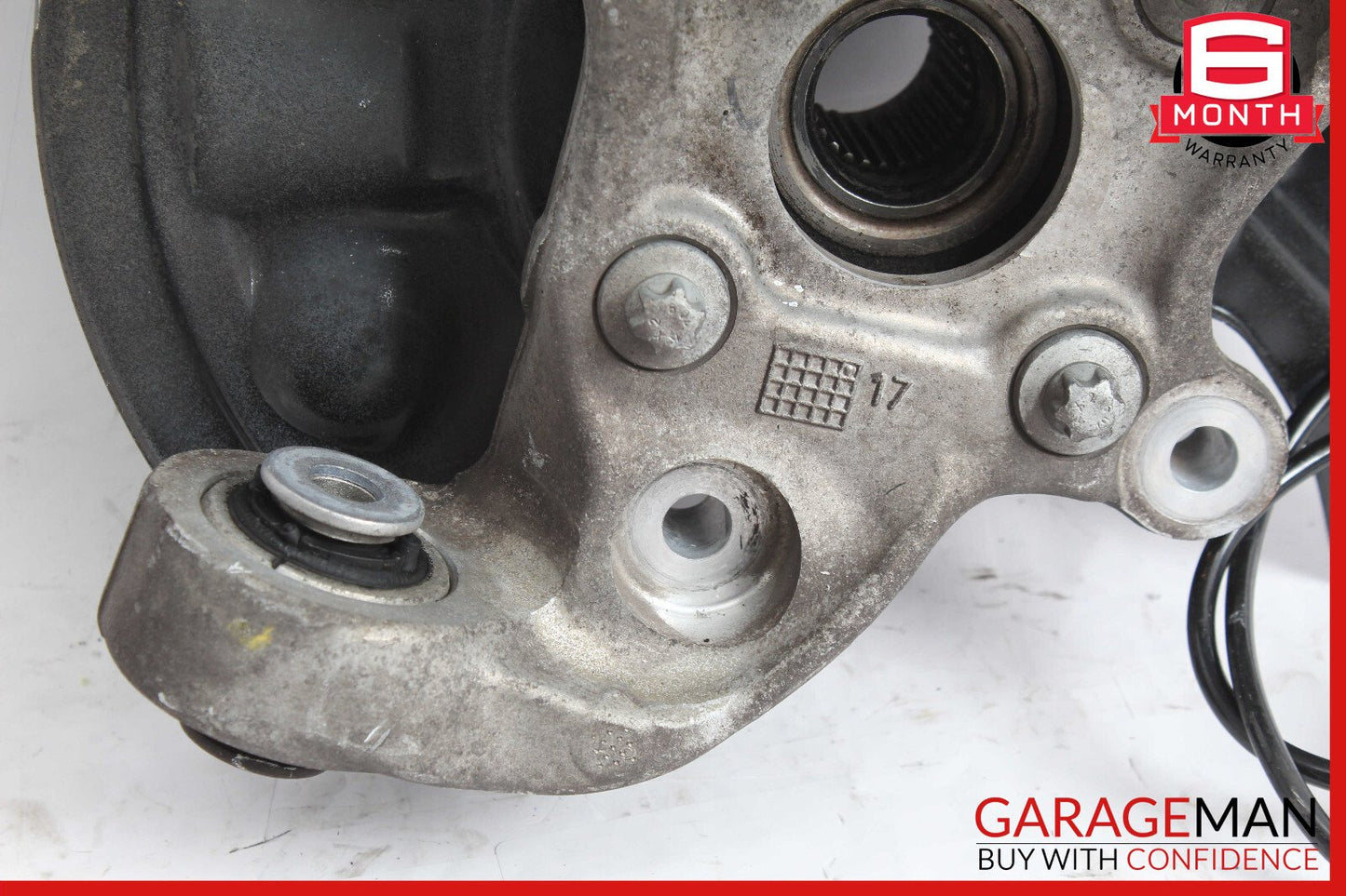 14-19 Mercedes W117 CLA45 4Matic Rear Right Wheel Carrier Spindle Knuckle Hub