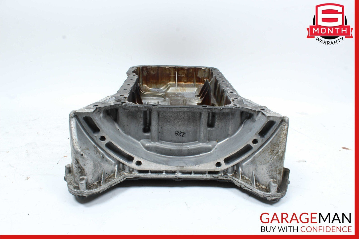 05-11 Mercedes W211 E350 C350 Engine Upper Oil Sump Baffle Pan 2720142102 OEM
