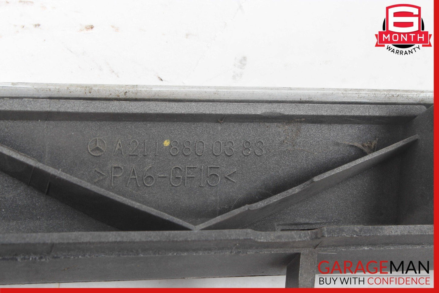 03-06 Mercede W211 E320 E500 E55 AMG Hood Radiator Grille Grill Chrome OEM