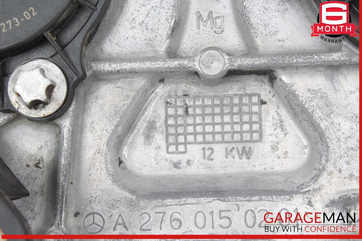 12-18 Mercedes W218 CLS550 Front Right or Left Side Engine Timing Chain Plate