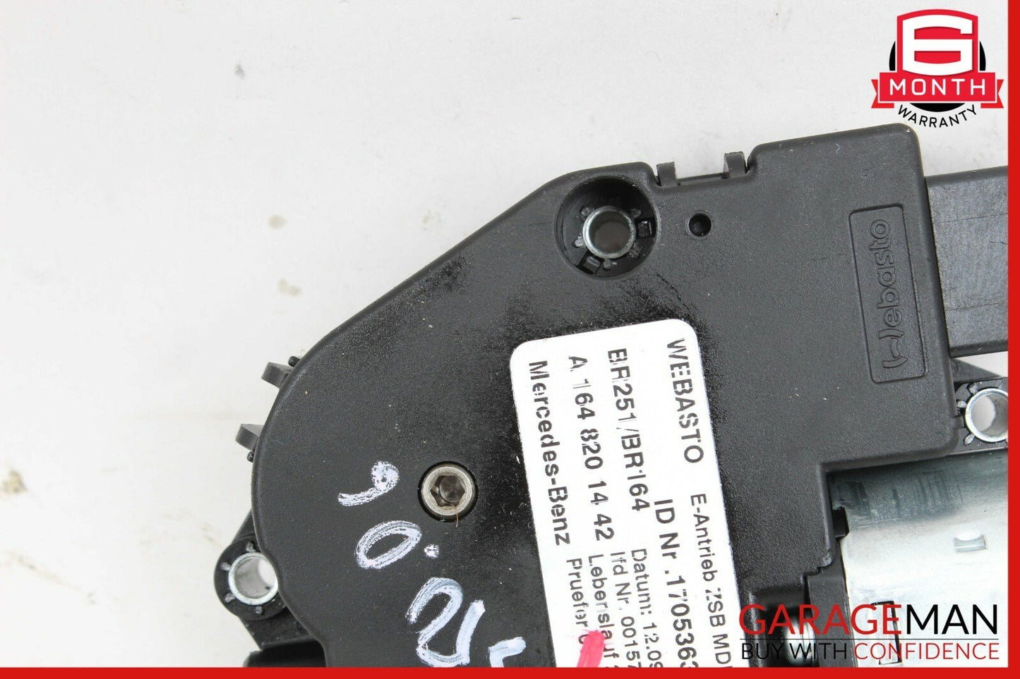 06-12 Mercedes W251 R350 Panoramic Sunroof Sun Roof Motor 1648201442 OEM