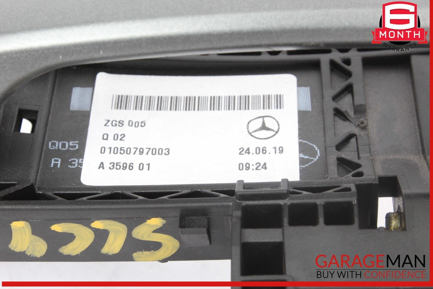 12-20 Mercedes R172 SLC43 AMG SLC300 Front Left Driver Side Exterior Door Handle