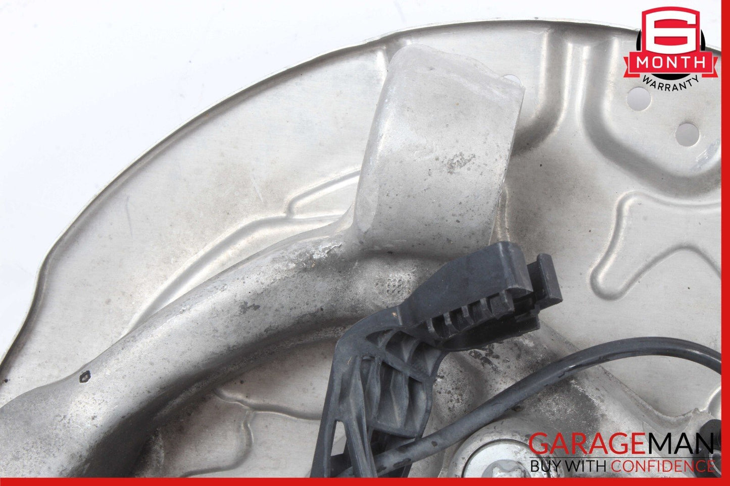15-20 Mercedes-Benz C300 Front Right Spindle Knuckle Wheel Hub 2052200 Genuine