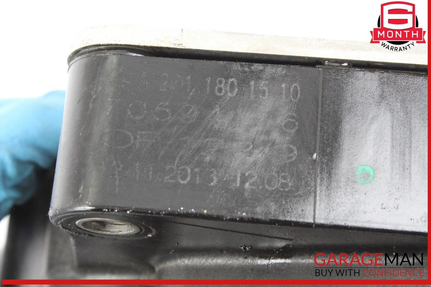 12-15 Mercedes W204 C250 SLK250 M271 Engine Oil Filter Housing 2711801210 OEM