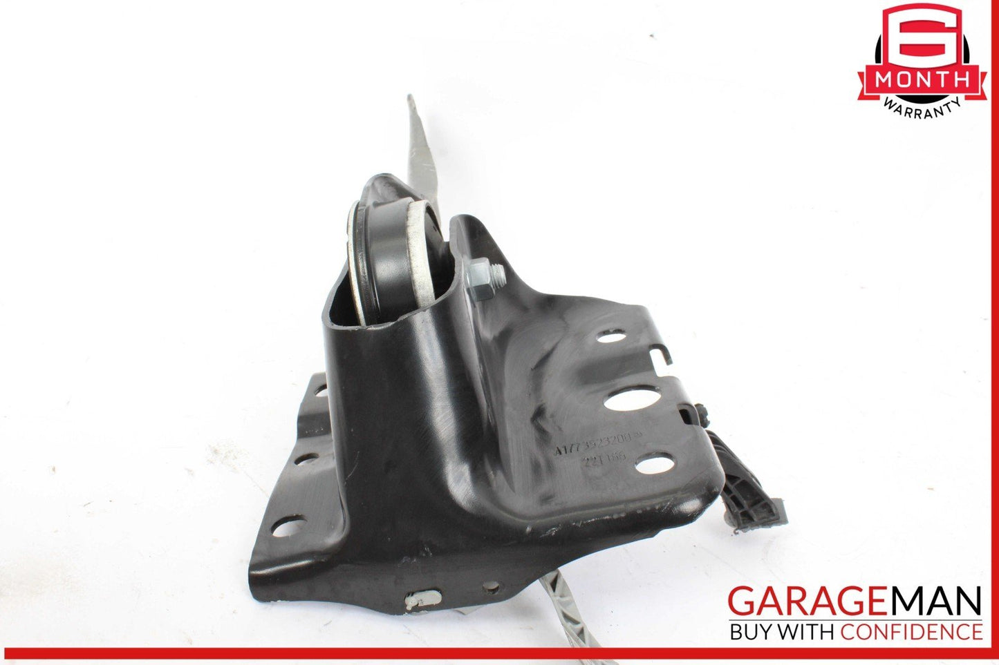 20-23 Mercedes W118 CLA250 Rear Right Side Trailing Control Arm w/ Bracket