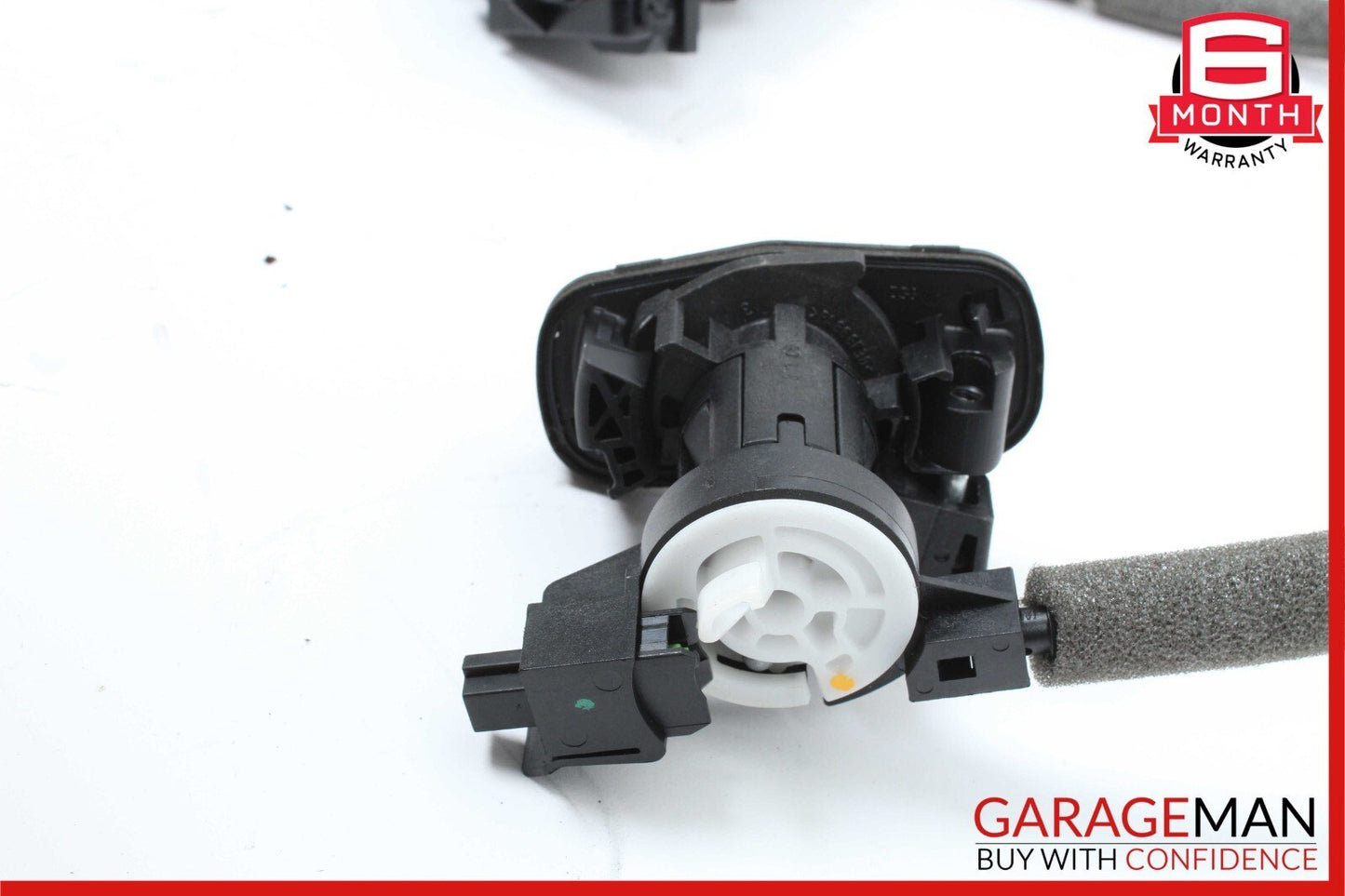 08-17 Mercedes C63 AMG E350 Trunk Lid Latch Lock Actuator w/ Cylinder Lock Latch