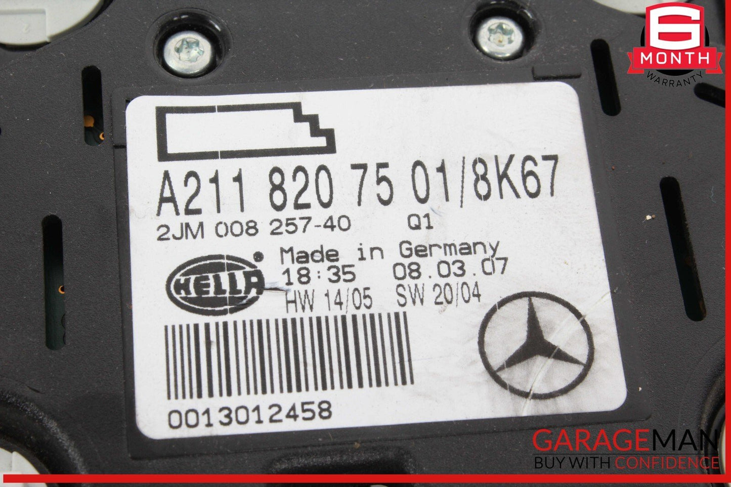 03-11 Mercedes W219 CLS500 E350 Rear Overhead Dome Light Beige 2118207501 OEM
