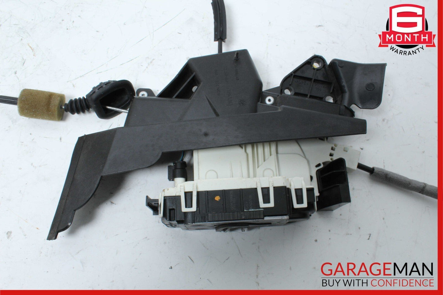 08-14 Mercedes W204 C250 C300 C350 Front Right Door Lock Latch Actuator OEM