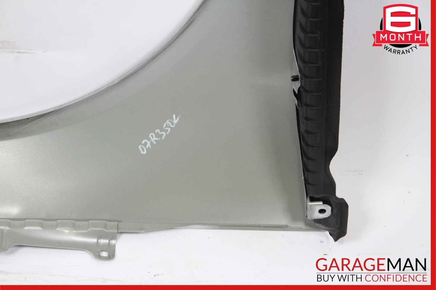 06-10 Mercedes W251 R320 R350 Front Left Side Wing Fender Panel Iridium Silver