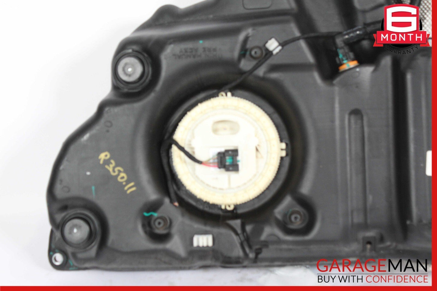 09-11 Mercedes W251 R350 3.5L M272 Fuel Gas Gasoline Tank Fuel Pump Assembly