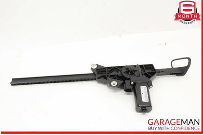 10-17 Mercedes W207 E350 E550 Front Right Side Seat Belt Feeder Retractor OEM