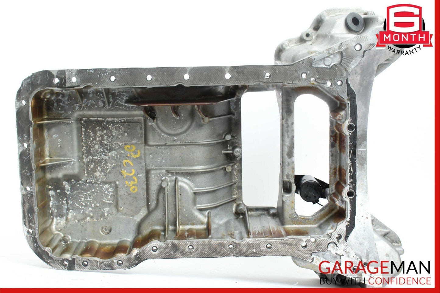 05-11 Mercedes W203 C230 CLK350 Engine Upper Oil Sump Baffle Pan 2720142102 OEM