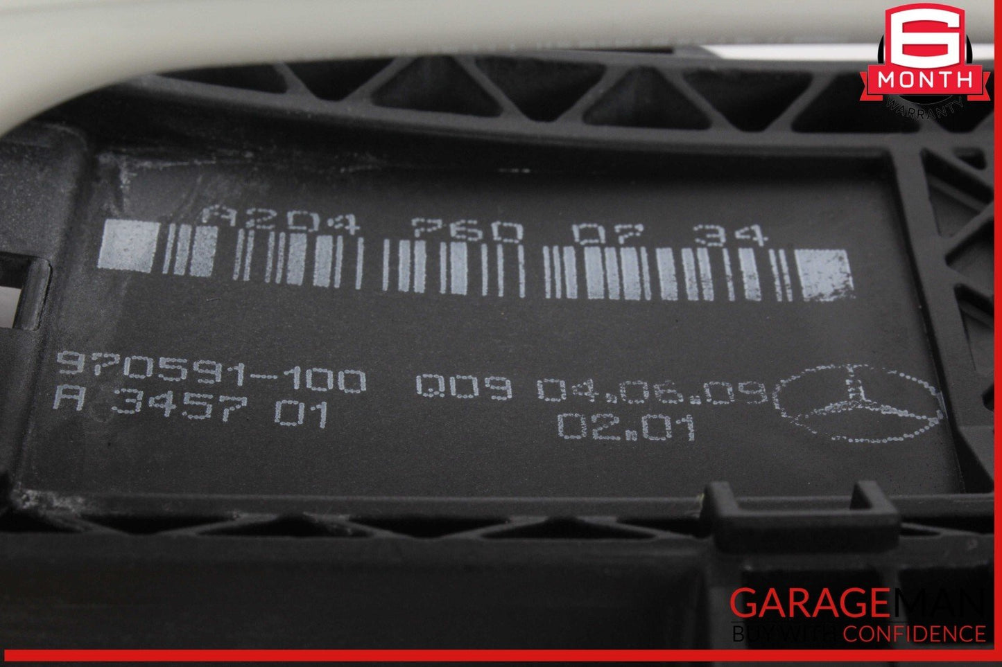 08-14 Mercedes W204 C300 C250 C63 AMG Rear Left Side Exterior Door Handle White