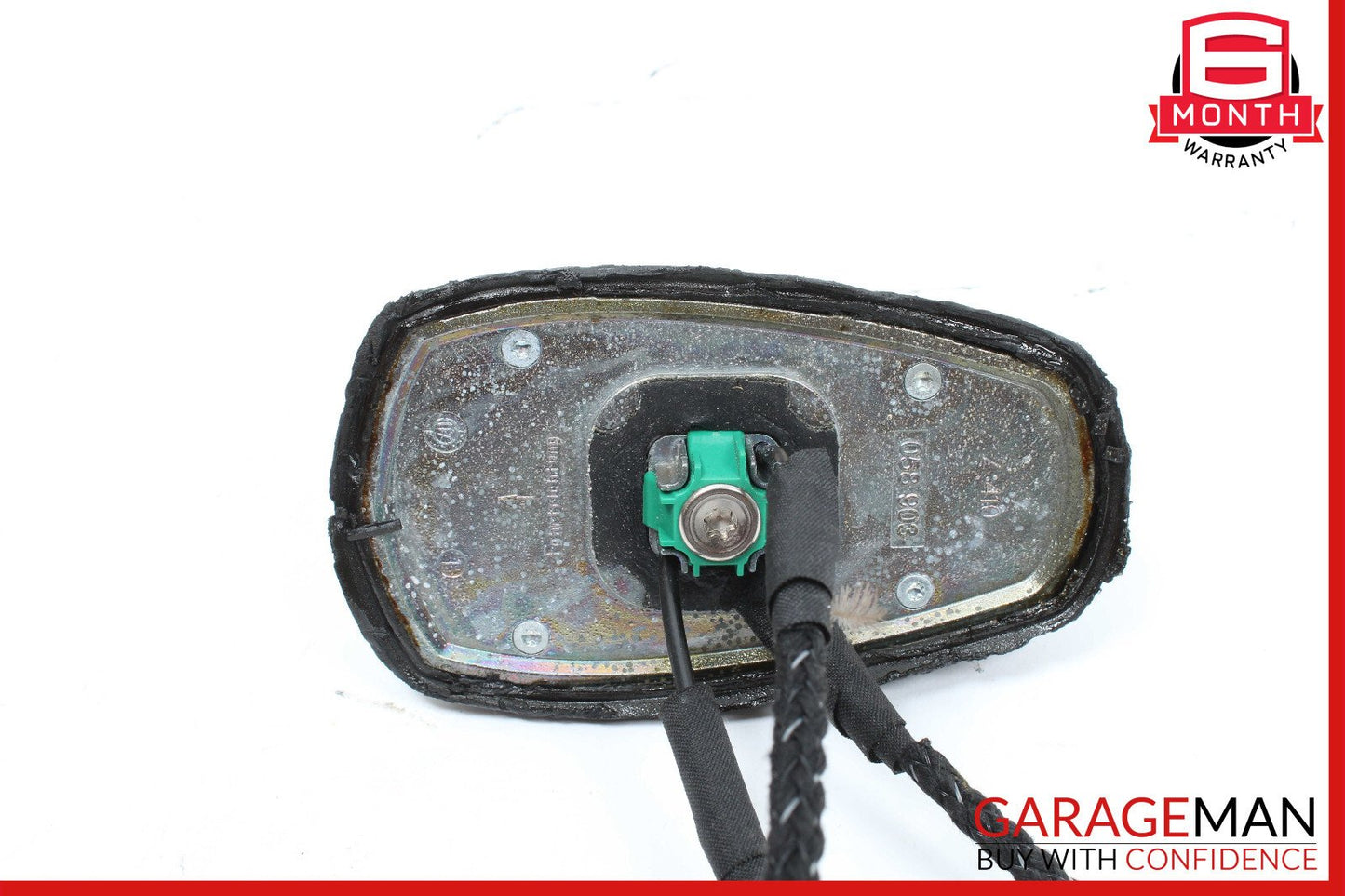 07-11 Mercedes W211 E550 CLS63 Roof Shark Fin GPS Antenna Black OEM