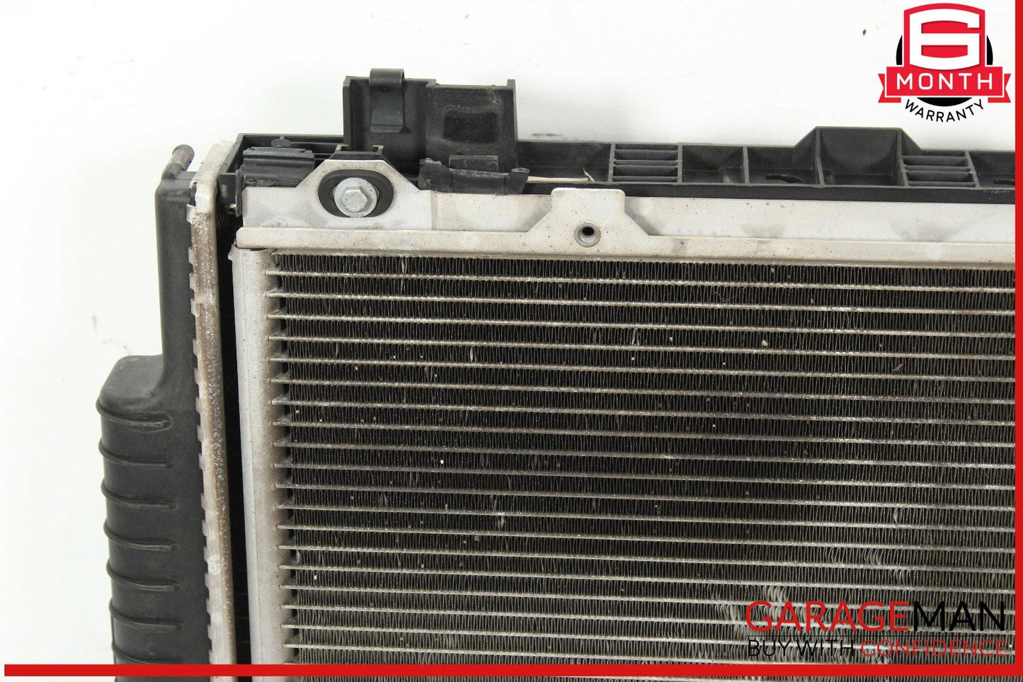 98-02 Mercedes W210 E320 Engine Motor Cooling Radiator Assembly OEM