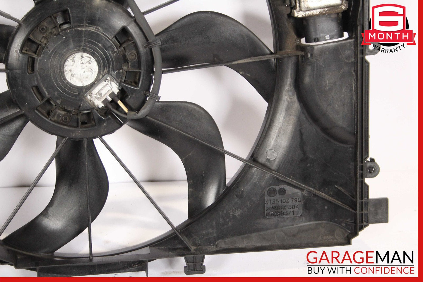 12-20 Mercedes W117 CLA250 Engine Radiator Cooling Fan Motor Shroud OEM