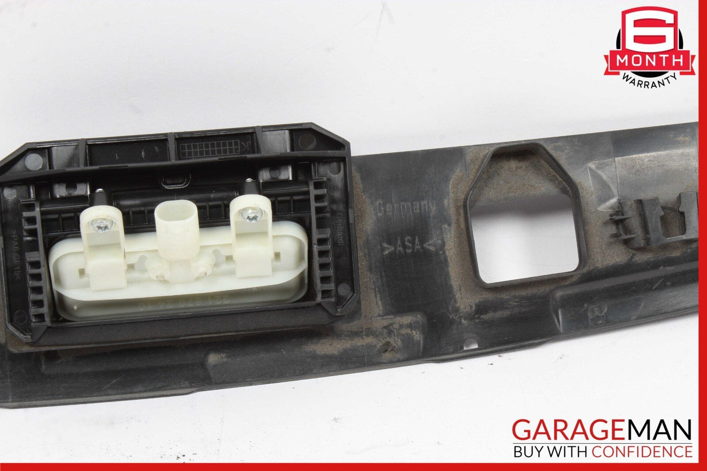 12-14 Mercedes W218 CLS500 CLS550 CLS63 AMG Trunk Lid Tailgate Handle Trim OEM