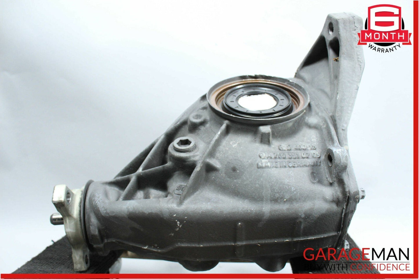 10-16 Mercedes W204 C250 SL400 E350 Rear Axle Differential Carrier OEM