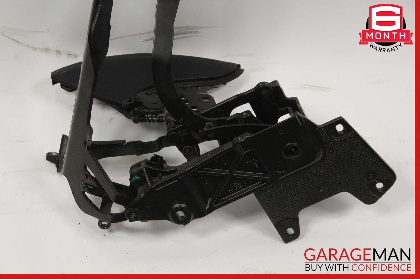 05-11 Mercedes R171 SLK300 Rear Right Convertible Roof Top Hinge Bracket Frame