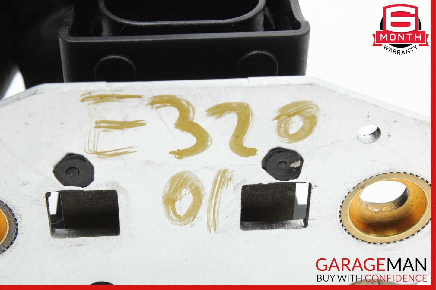 98-03 Mercedes W210 E320 CLK320 Yaw Acceleration Rate Sensor 0265005230 OEM