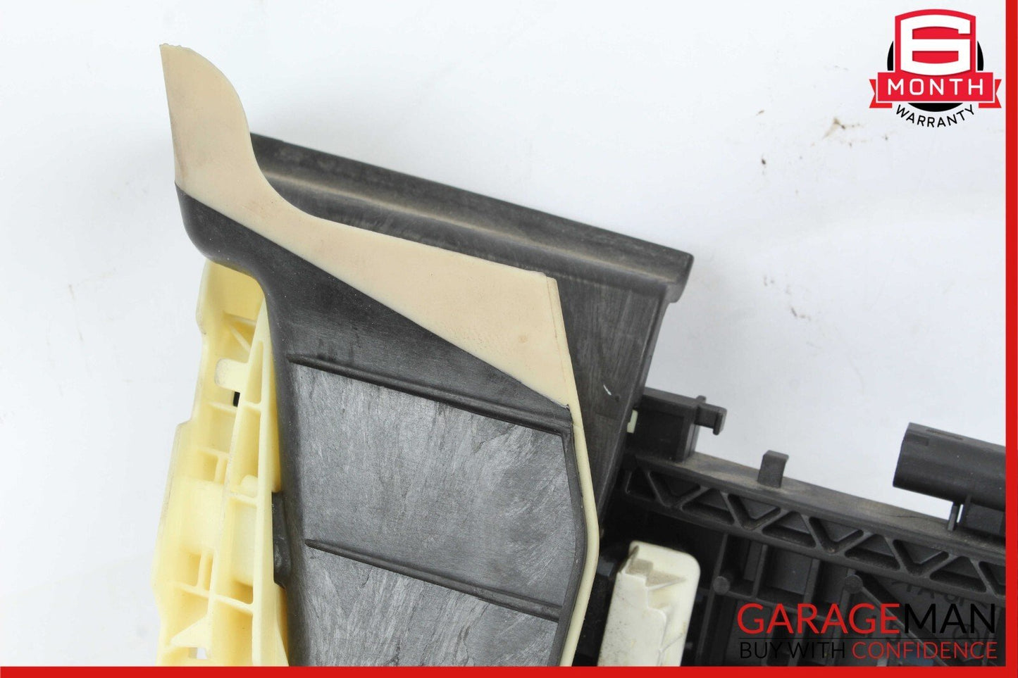 10-13 Mercedes W212 E350 E63 Front Left Driver Side Exterior Door Handle OEM