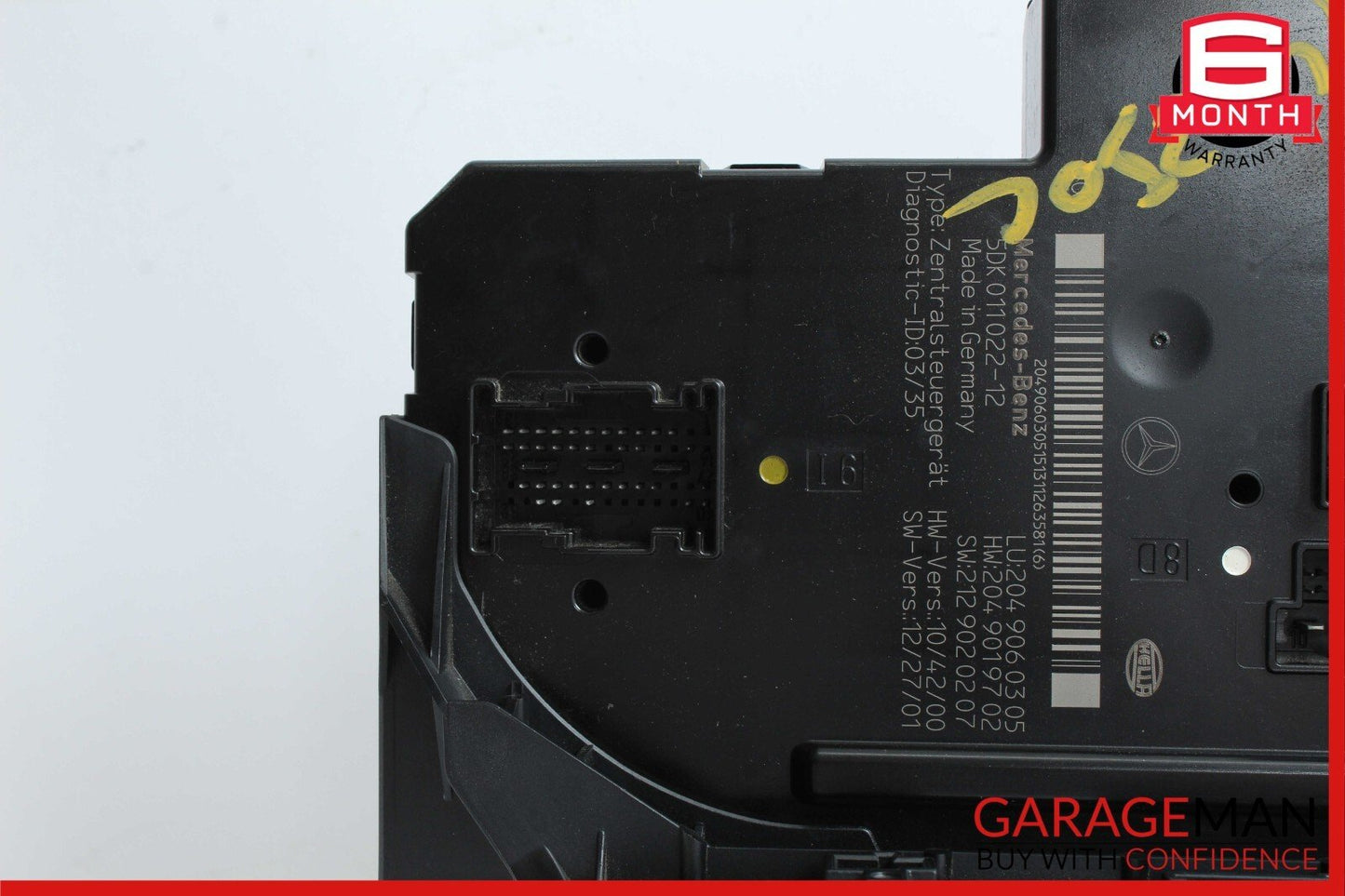 12-14 Mercedes W204 C250 C350 C63 AMG Rear SAM Module Relay Fuse Box Assembly