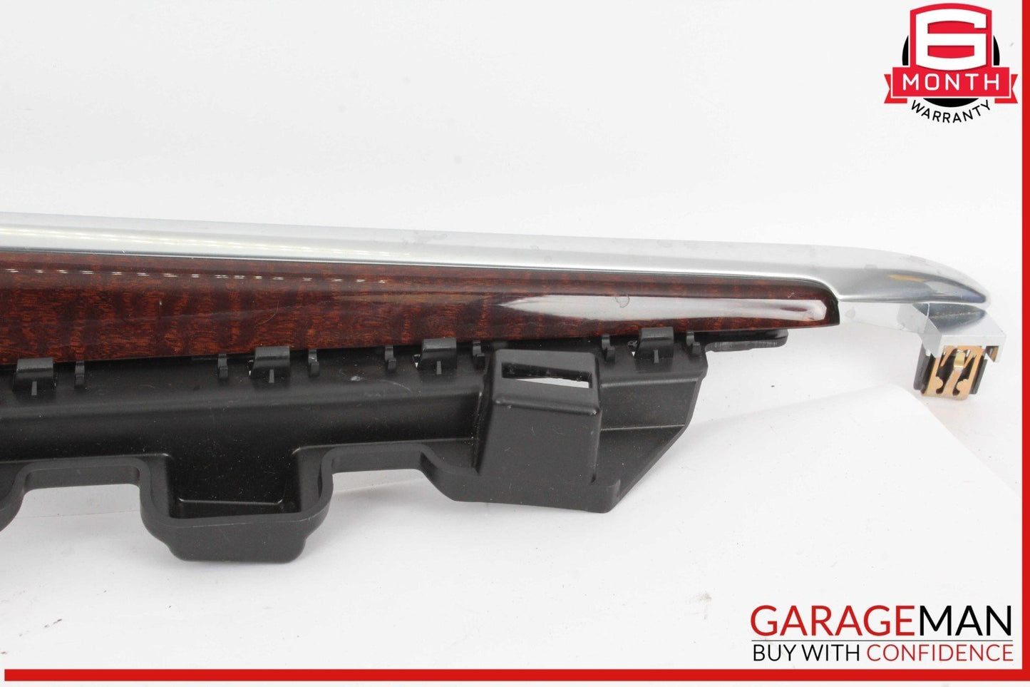 17-20 Cadillac XT5 Front Right Side Dash Trim Bezel Panel w/ AC Air Vent OEM